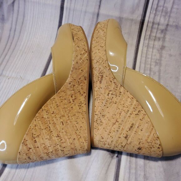 Via Spiga women's shoes wedge cork heel peep toe beige size 6M platform - Picture 4 of 5